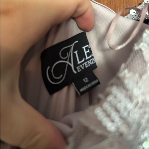 Sold - Picture 4 of 4